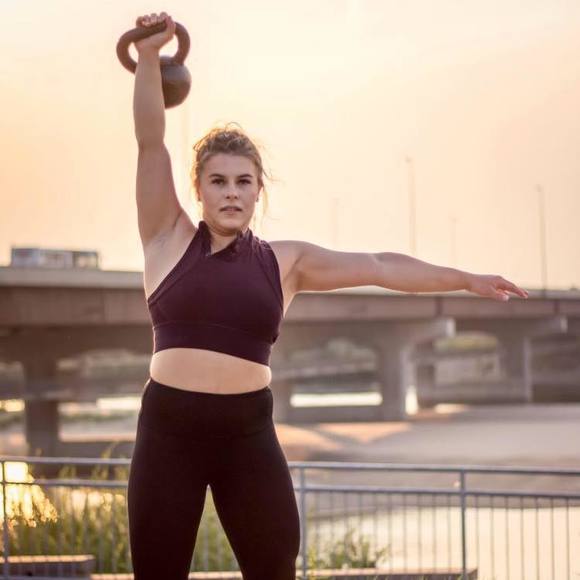 Meet your Posher, Addison - Picture 1 of 1